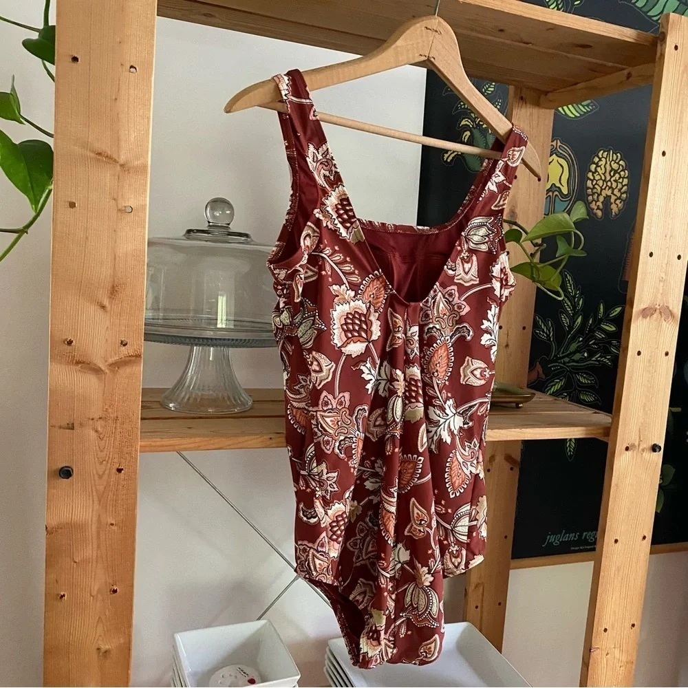 Lands’ End Brown Paisley Floral Print One Piece Swimsuit 10